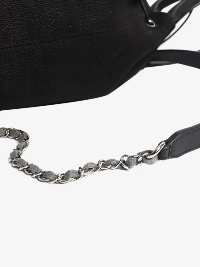 Chanel Black 2018 Rue Cambon canvas backpack in Black Canvas from Sign of the Times, photo 6 of 7