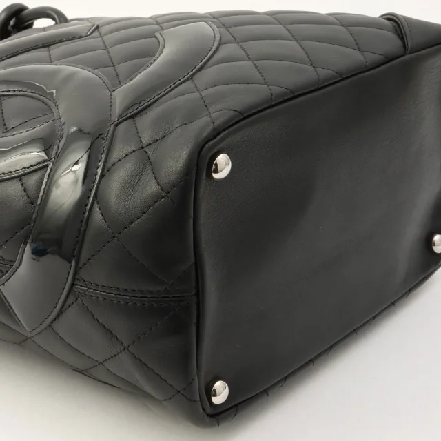 Chanel Cambon Tote Bag M, Black, circa 2011 in Black Calfskin from VINTAGE QOO TOKYO, photo 7 of 11