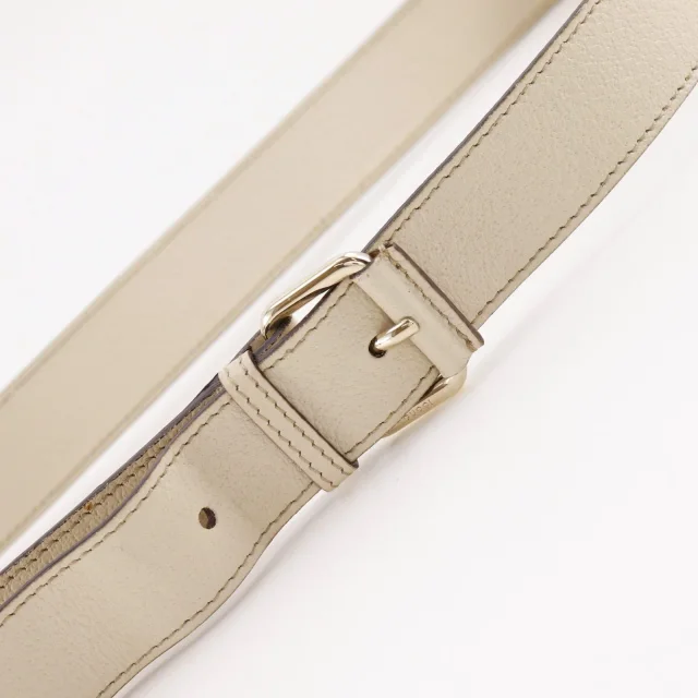 Gucci GG Canvas Shoulder Bag in Beige Canvas from LuxUness, photo 12 of 18
