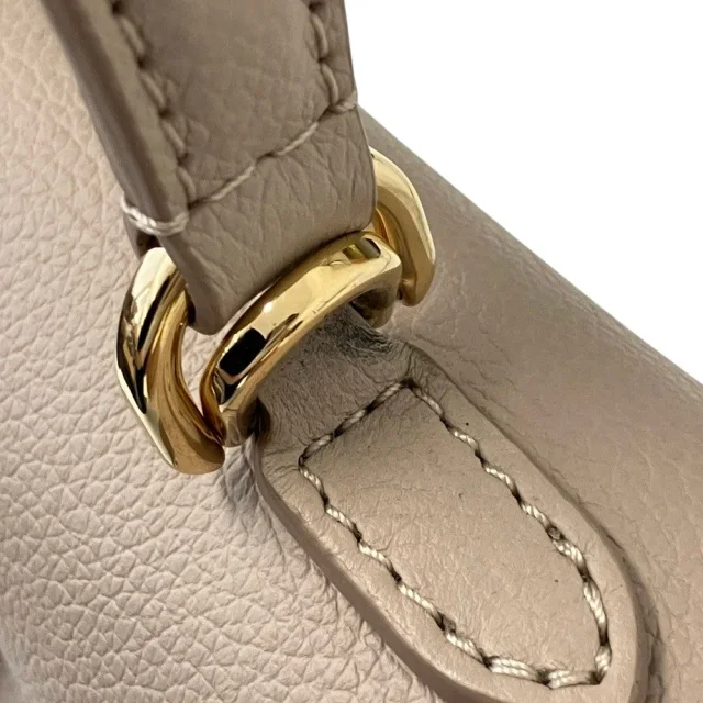 Louis Vuitton Lockme Ever Mini chain 2way shoulder bag in Beige Calfskin from LuxUness, photo 18 of 19