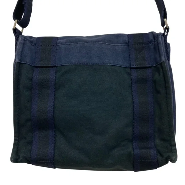 Hermès Fourre Tout Basace PM Canvas Shoulder Bag in Black Canvas from LuxUness, photo 4 of 14