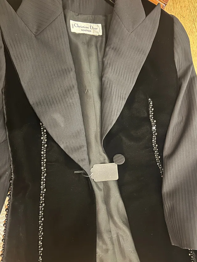 Dior boutique Blazer in Velvet from Luxury Promise
