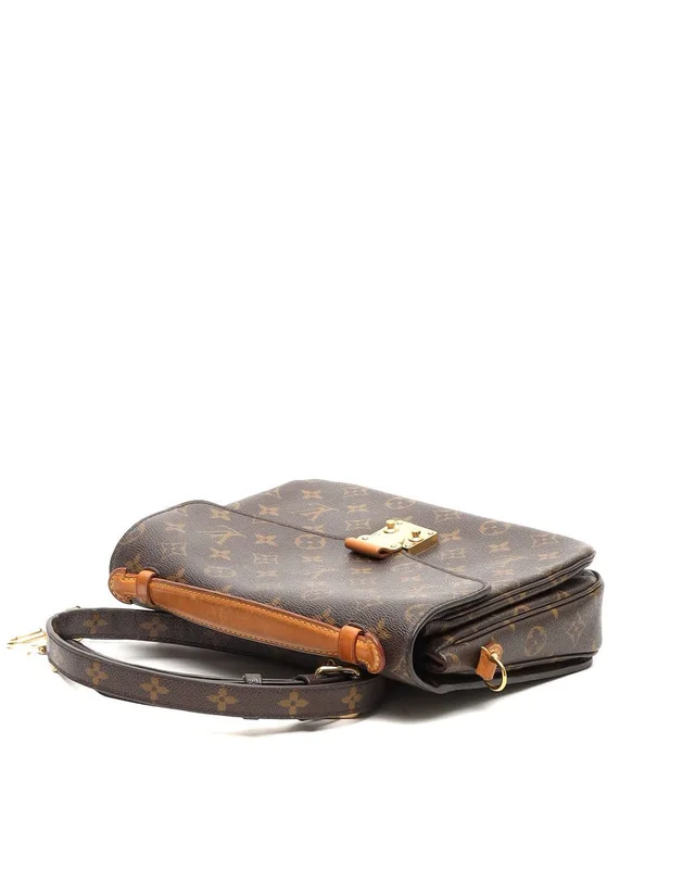 Louis Vuitton Monogram Pochette Métis MM Bag in Coated canvas from A Retro Tale, photo 5 of 12