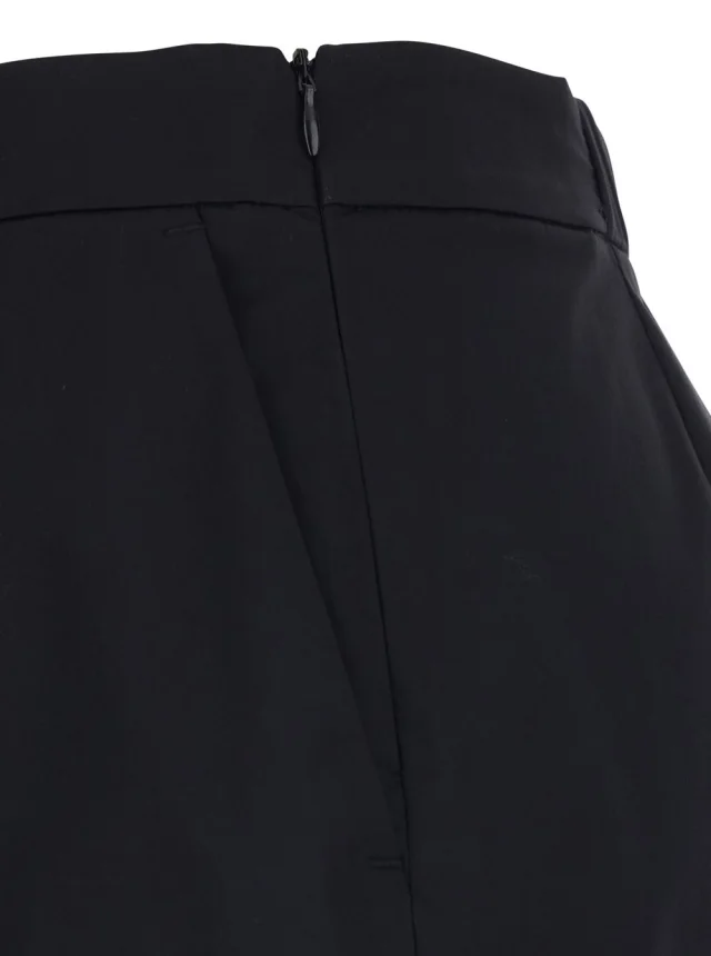 LEPLAIN Black Cotton Blend Semi-Elasticated Waist Shorts for Women in Black 66% Cotton 30% Nylon 4% Elastane, photo 5 of 6 from Gaudenzi Boutique
