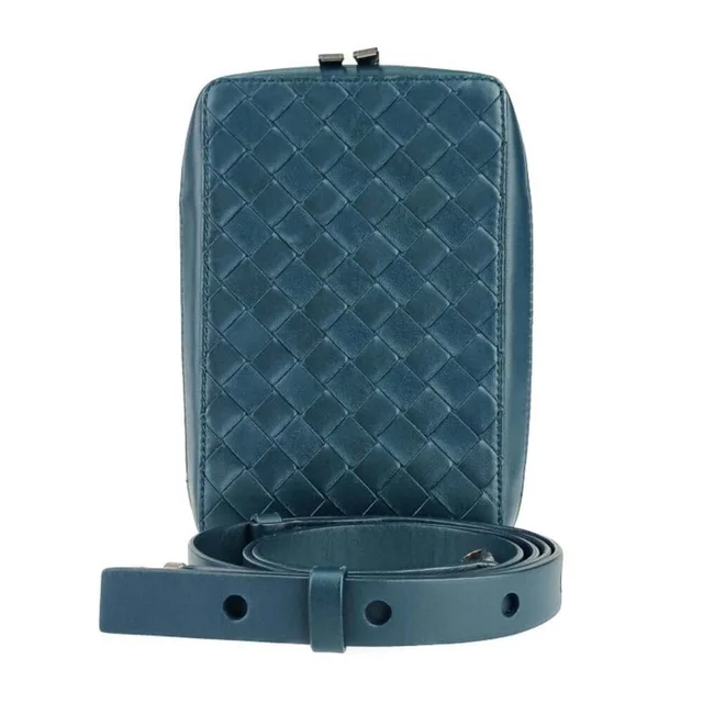 Bottega Veneta Leather Intrecciato Shoulder Bag in blue Woven leather from Poshmark, photo 1 of 1