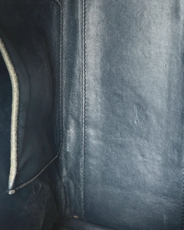Loewe Amazona Handbag in Leather from A Retro Tale, photo 10 of 11