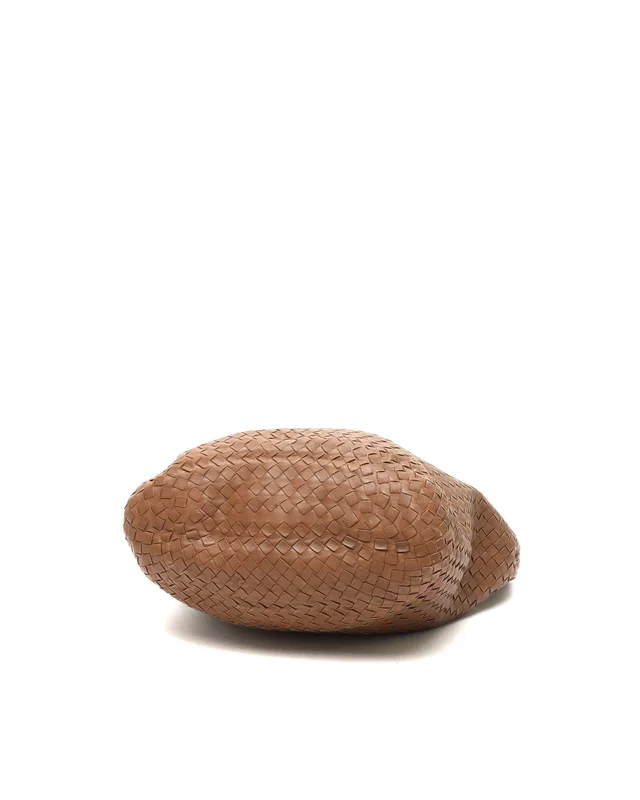 Bottega Veneta Intrecciato Veneta Hobo Bag in Woven leather from A Retro Tale, photo 4 of 10