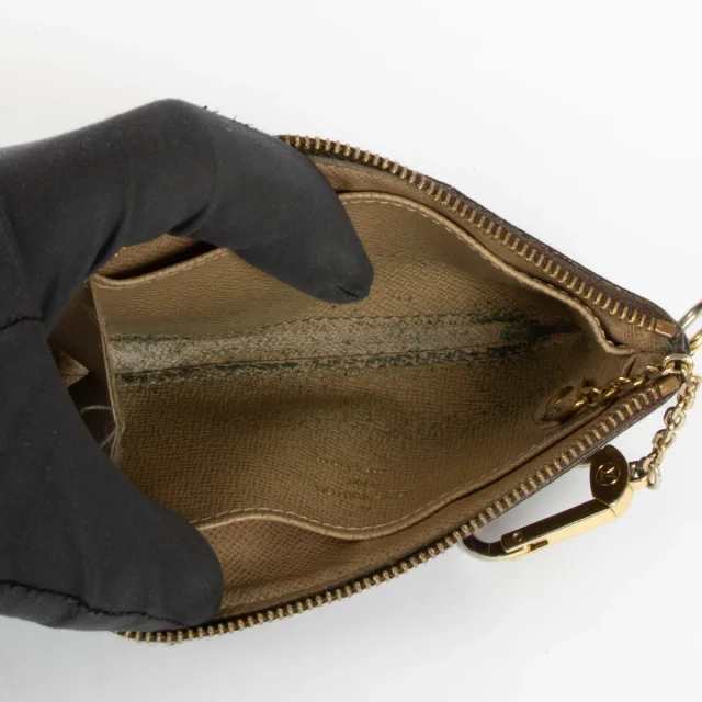 Louis Vuitton Monogram Trunks And Bags Pouch in Coated canvas from Labellov, photo 5 of 5