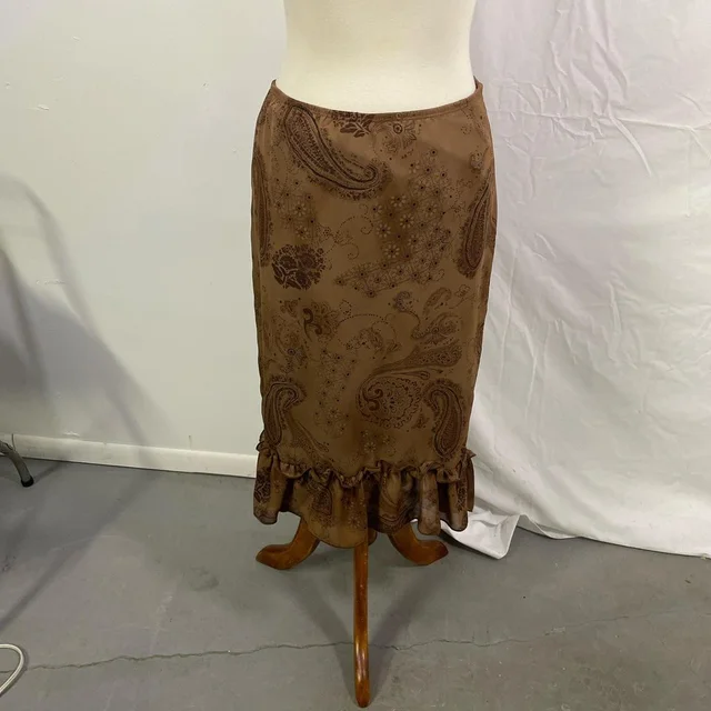 FRED Women's Skirt - Brown/Tan - 8 from Depop