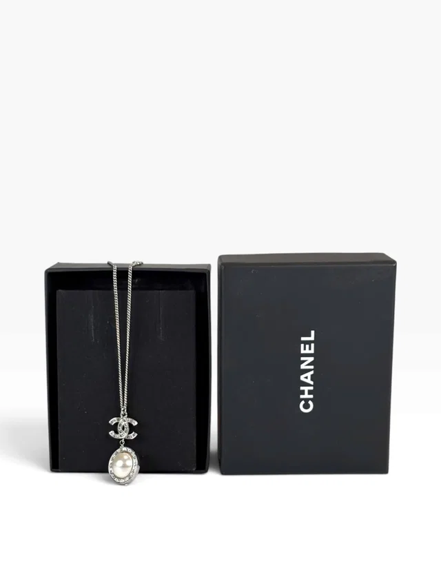 Chanel CC Pearl Necklace from Luxury Promise