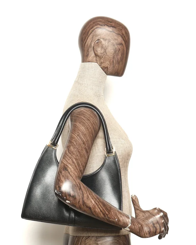 Gucci Jackie Bardot Bag in Leather from A Retro Tale, photo 9 of 9