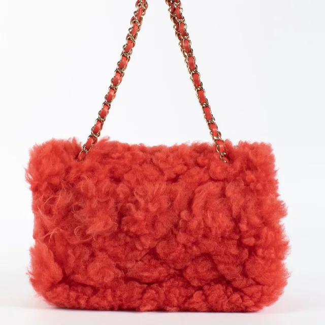 Chanel 19K Red Shearling Medium Flap Bag in Red from Labellov, photo 2 of 2
