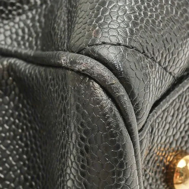 Chanel Caviar XXL Weekender Grand Shopping Tote Bag in Caviar leather from A Retro Tale, photo 6 of 10