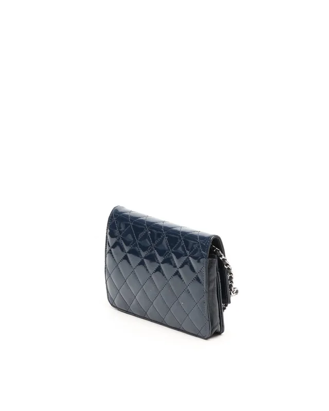 Chanel Patent Wallet On Chain Bag in Patent leather from A Retro Tale, photo 3 of 13
