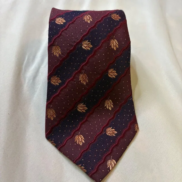 Christian Lacroix Paris Burgundy Navy Gold Leaf Pattern Men's Necktie in blue|red Canvas from Poshmark
