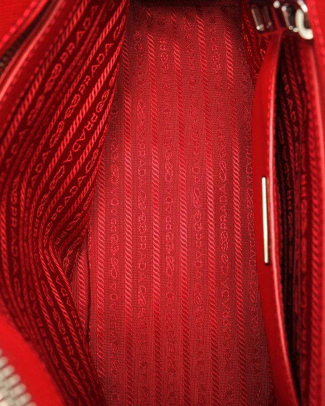 Prada Tessuto Saffiano Stitch Tote Bag in Saffiano leather from A Retro Tale, photo 8 of 9