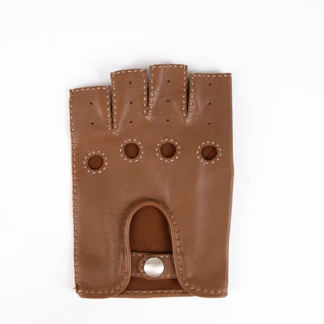 Hermès Leather Gloves in Brown Leather from Labellov, photo 3 of 4