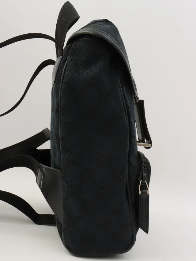 Gucci GG Canvas Backpack Black in Black Canvas from VINTAGE QOO TOKYO, photo 3 of 13
