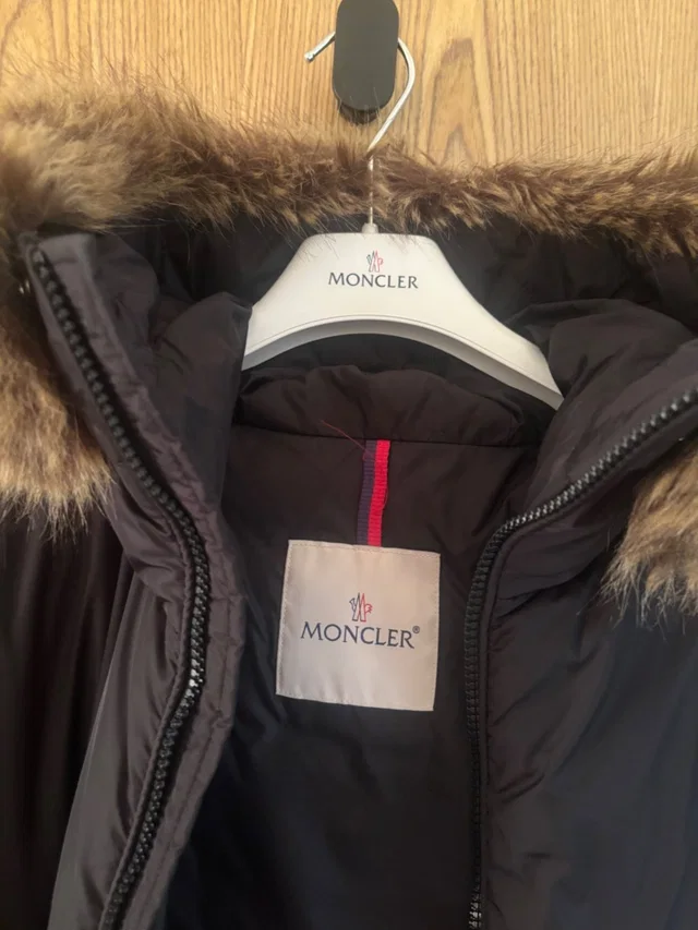 Moncler Black Nylon/Polyester Jackets in Black Nylon from HEWI