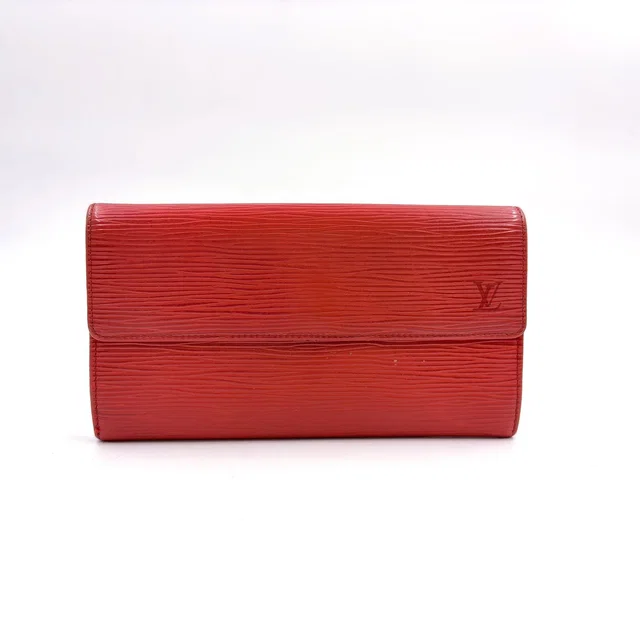 Louis Vuitton Pochette Porte Monnaie Credit Epi Castilian Red Leather Bifold in Red Leather from The Reluxe