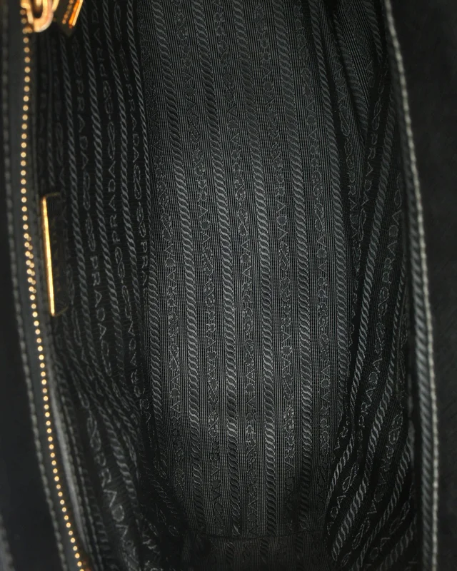Prada Medium Saffiano Lux Galleria Double Zip Bag in Saffiano leather from A Retro Tale, photo 6 of 9