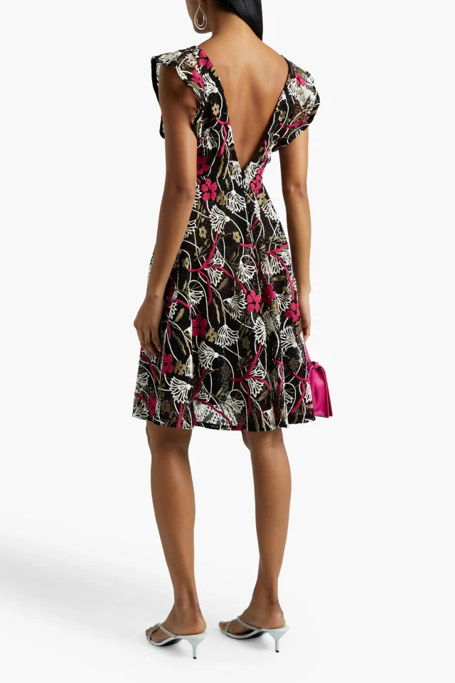 Valentino Garavani Metallic-Trimmed Cotton-Blend Guipure Lace Dress, photo 3 of 4 from THE OUTNET