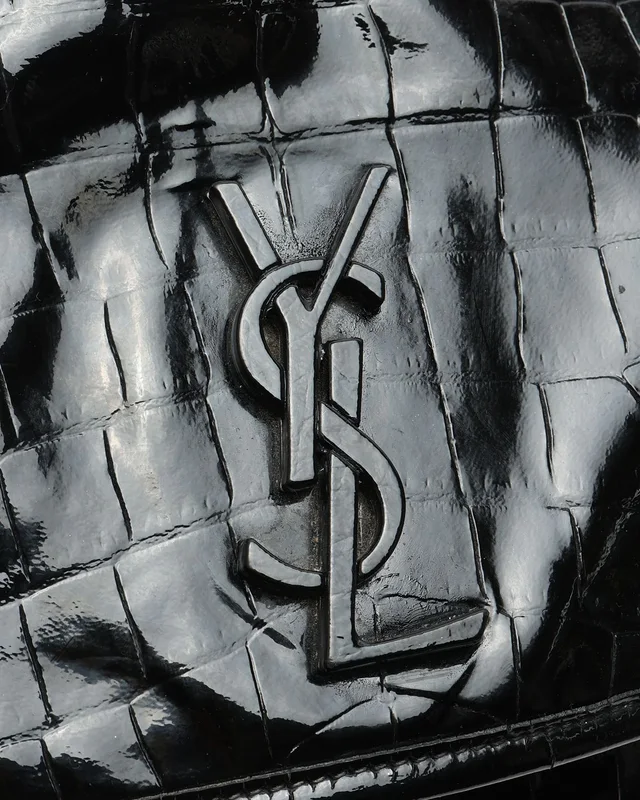 Saint Laurent Niki Croc Patent Chain Bag in Patent leather from A Retro Tale, photo 6 of 8