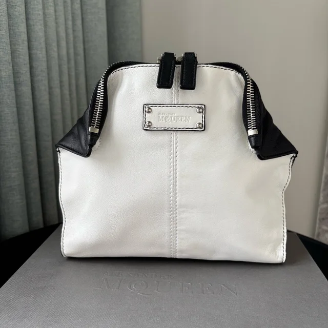 Alexander McQueen De Manta Clutch In White/Black in black|white Leather from Poshmark
