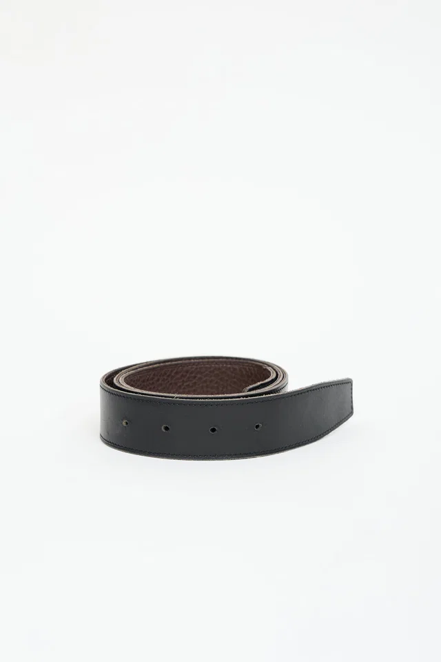 Hermès 2007 Togo Leather Reversible Belt Strap in Togo leather from VSP Consignment