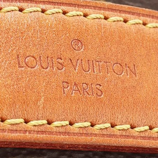 Louis Vuitton Monogram Bum Bag in Coated canvas from A Retro Tale, photo 6 of 8