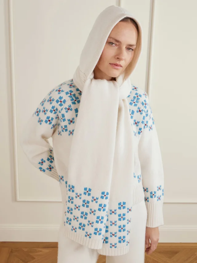 CALLE DEL MAR Winter hooded Fair Isle cashmere scarf in Beige, photo 2 of 2 from NET-A-PORTER (Canada)