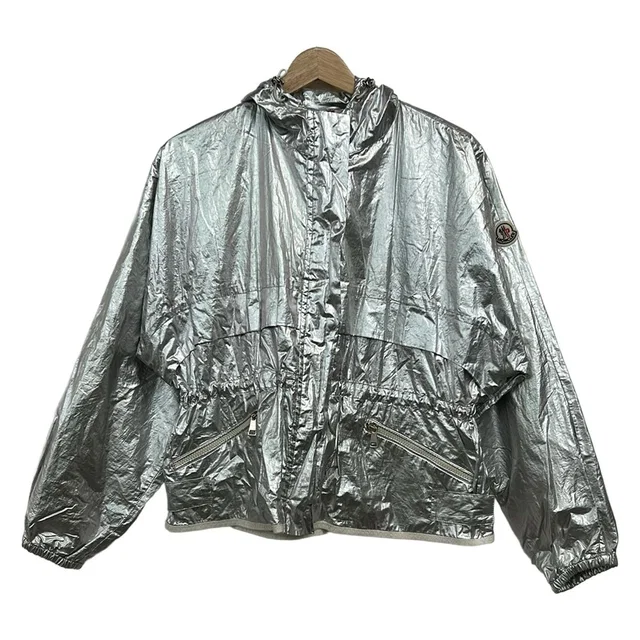 Moncler Jacket XS Jais Silver Long Sleeve Spring Autumn in Silver from The Reluxe