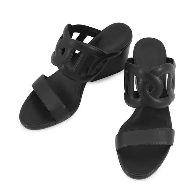 Hermès Lipari 70 Sandals Black Leather Size 36 in Black Leather from GALLERY RARE