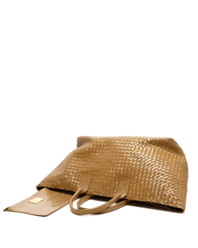 Bottega Veneta Patent Intrecciato Cabat GM Tote Bag in Patent leather from A Retro Tale, photo 5 of 11