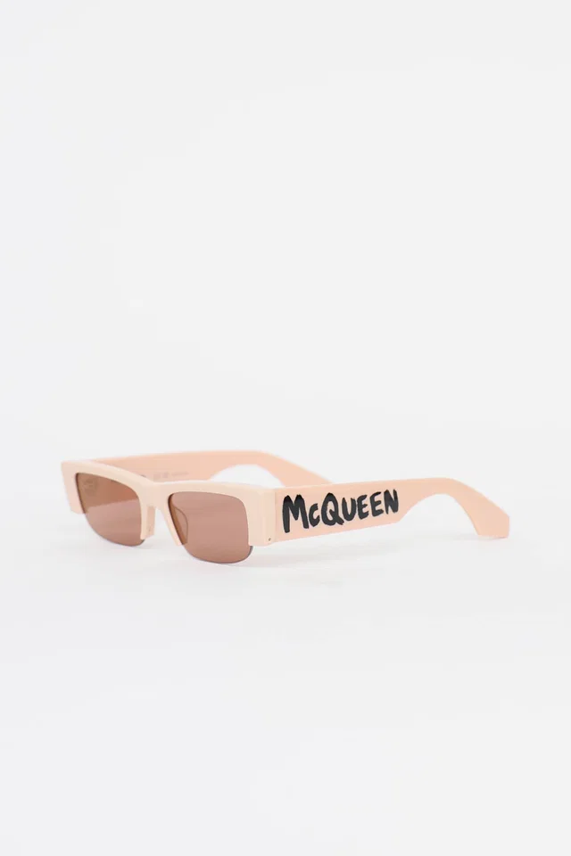 Alexander McQueen AM 0404S Rectangle Sunglasses from VSP Consignment