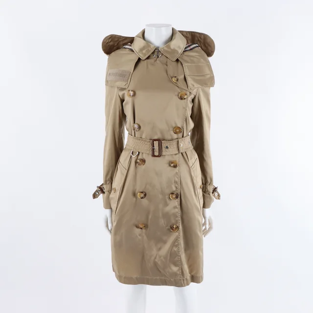 Burberry trench coat from GUGUS