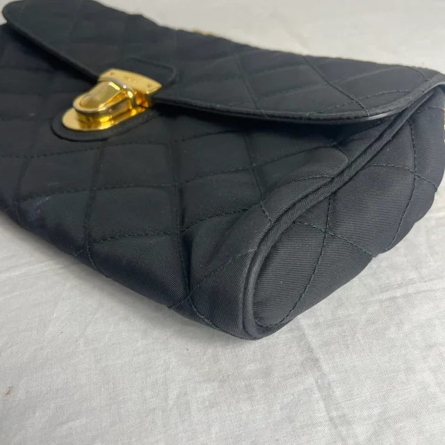 Prada Pushlock Chain Flapbag in Tessuto, Tessuto Quilted from Reowned, photo 3 of 10