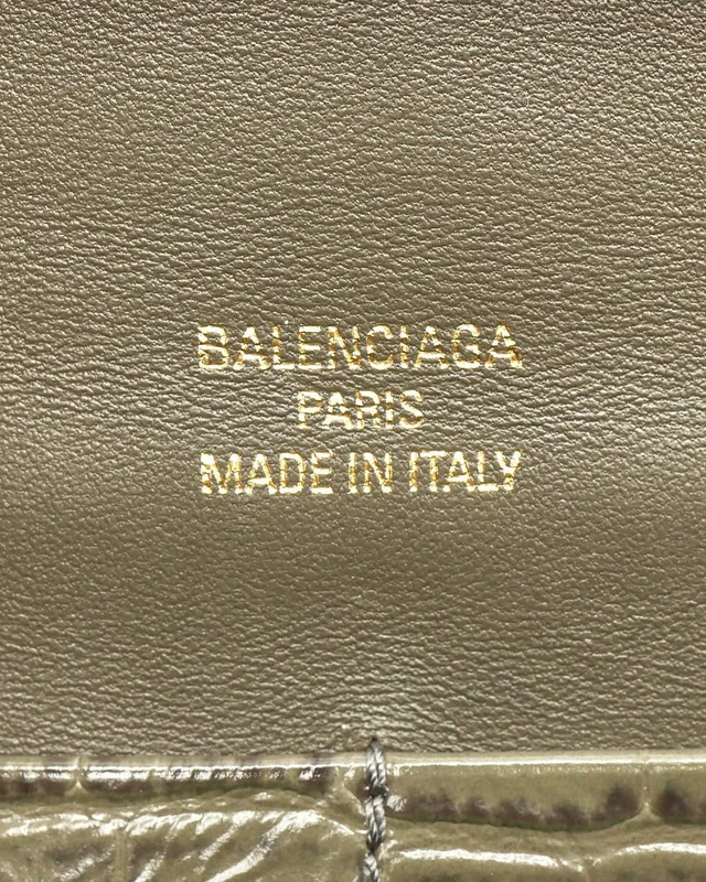 Balenciaga Bel Air Clutch Bag in Crocodile from A Retro Tale, photo 7 of 9