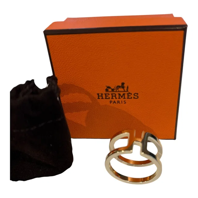 Hermès Scarf Ring - Gold in Gold from Luxury Promise