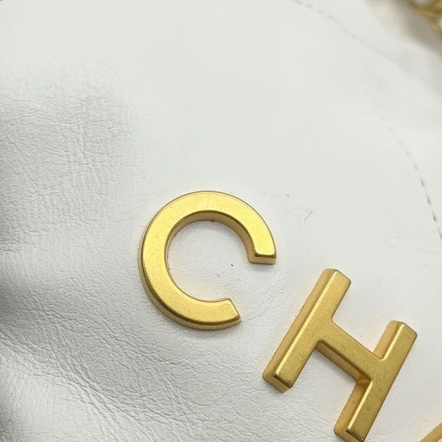 Chanel CHANEL22 ChainShoulder WhiteAS3980 Shiny Calf Leather Size Mini in Calfskin from GALLERY RARE, photo 12 of 18