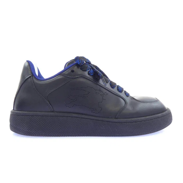 Burberry Sneakers in Leather from LuxUness