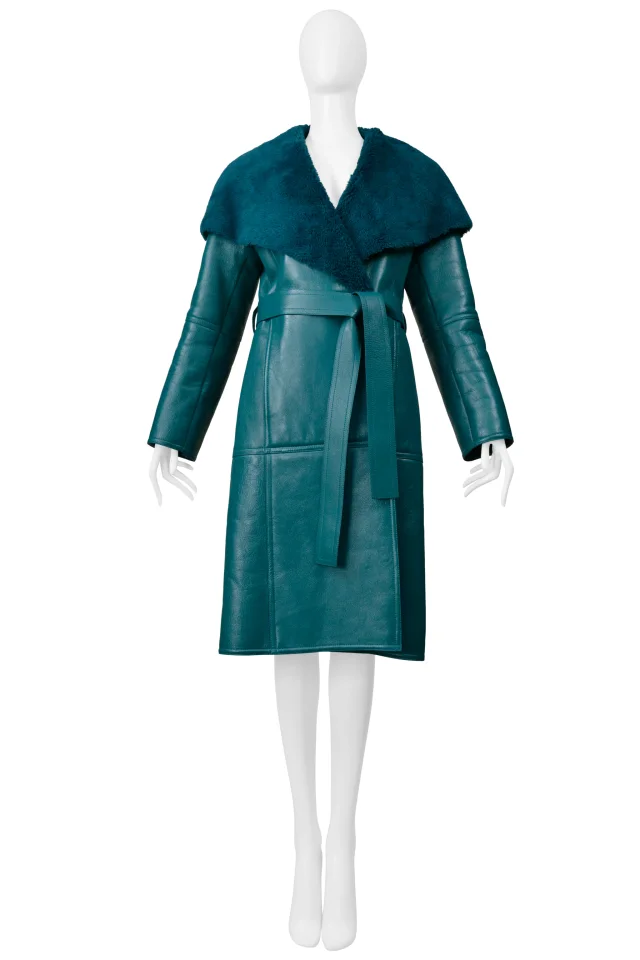 Balenciaga Green Leather Shearling Coat With Belt 2019 in Green Leather from Resurrection Vintage, photo 3 of 8