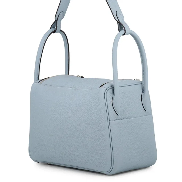 Hermès Lindy Verso Blue Lin/Blue Gacier Taurillon Clemence Size 26 in Blue Clemence leather from GALLERY RARE, photo 2 of 7