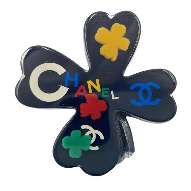 Chanel 04P Clover Brooch With Bean Black Multicolor in Black from The Reluxe