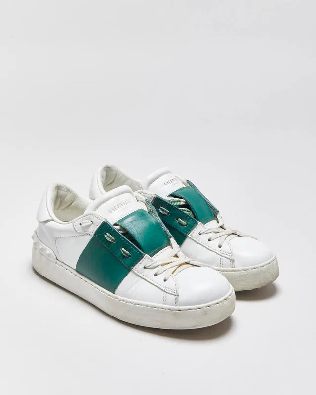 2020 Valentino Open Rockstud Women's Calfskin leather Low Top Trainers - UK2 in Calfskin from Rokit Vintage