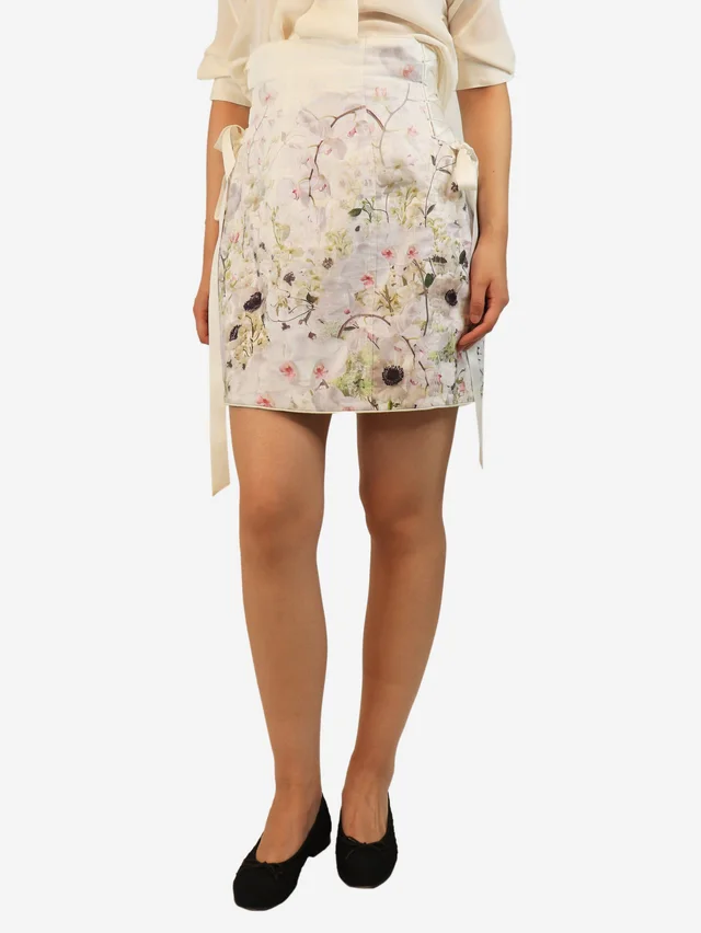 Zimmermann Multicolour floral printed linen mini skirt - size UK 12 in Multicolor from Sign of the Times