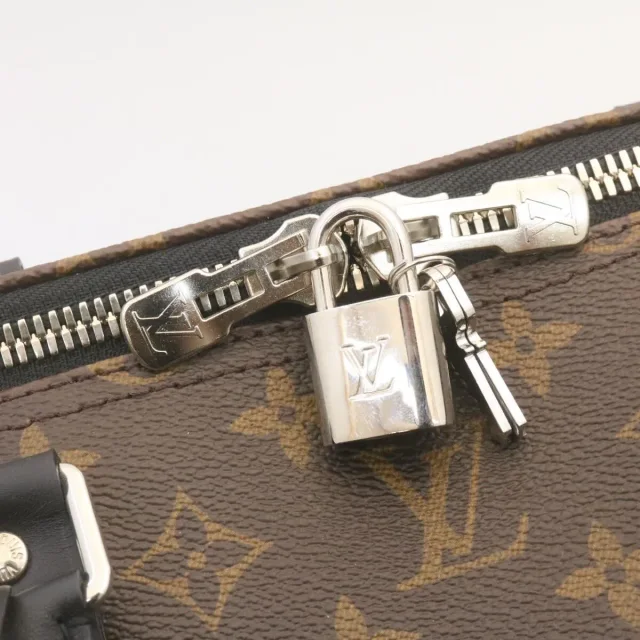 Louis Vuitton Keepall Bandouliere Monogram Canvas Brown Bag in Brown Coated canvas from HEWI, photo 18 of 23