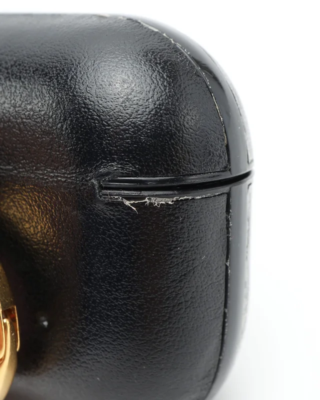 Saint Laurent AirPods Pro Case in Leather from A Retro Tale, photo 4 of 4