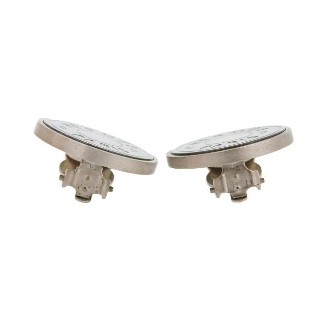 Hermès Shell Earrings in Silver from LuxUness, photo 6 of 7
