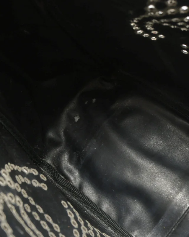 Chanel Camellia Patent Chain Tote Bag in Patent leather from A Retro Tale, photo 11 of 13